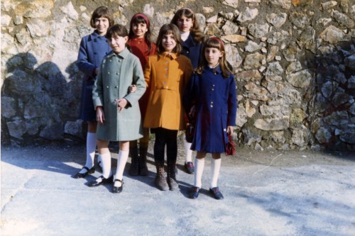 Elena Rocchi con cinque amiche