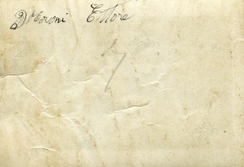Retro con iscrizione a penna “? Ettore”