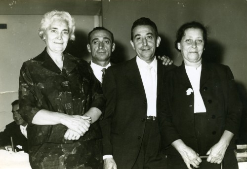 Due uomini e due donne